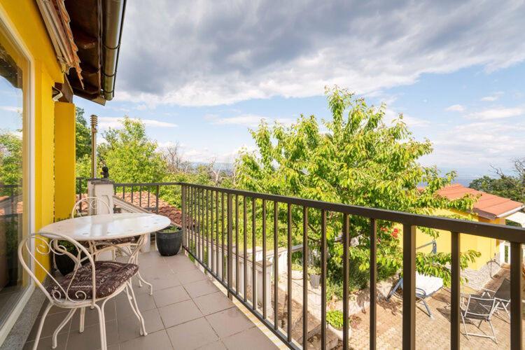 Apartments Nika With Swimming Pool And Beautiful Sea View Dobrec Exterior photo
