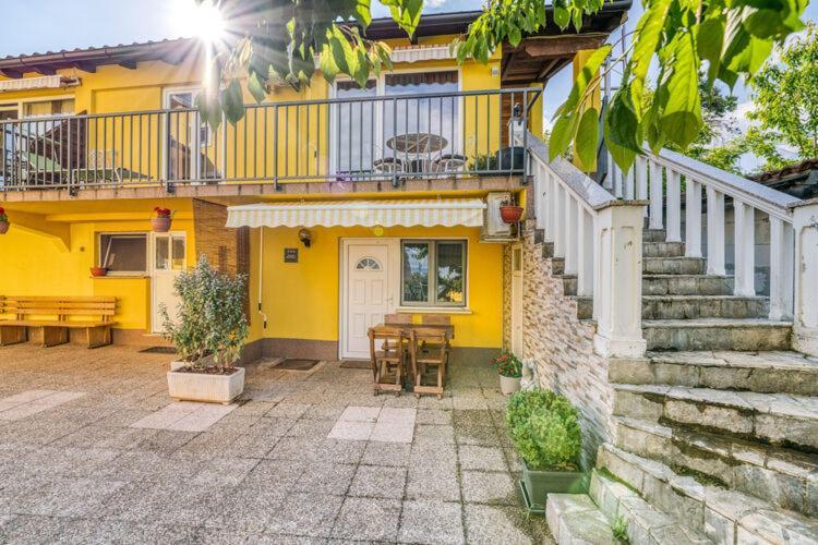 Apartments Nika With Swimming Pool And Beautiful Sea View Dobrec Exterior photo