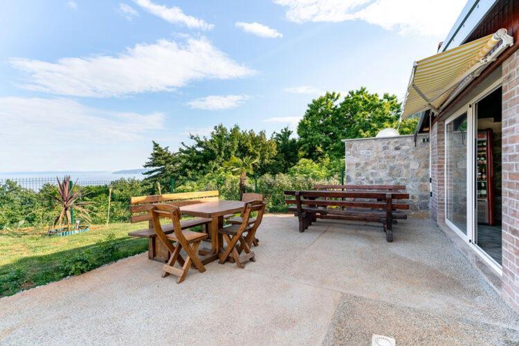 Apartments Nika With Swimming Pool And Beautiful Sea View Dobrec Exterior photo